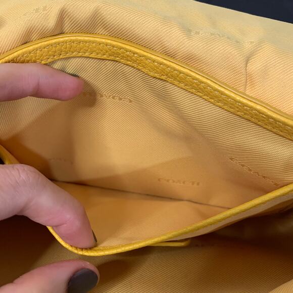 Coach Purse Small Crosstown Crossbody Bag in Yellow With Chain Detail & Turnlock - Picture 8 of 15